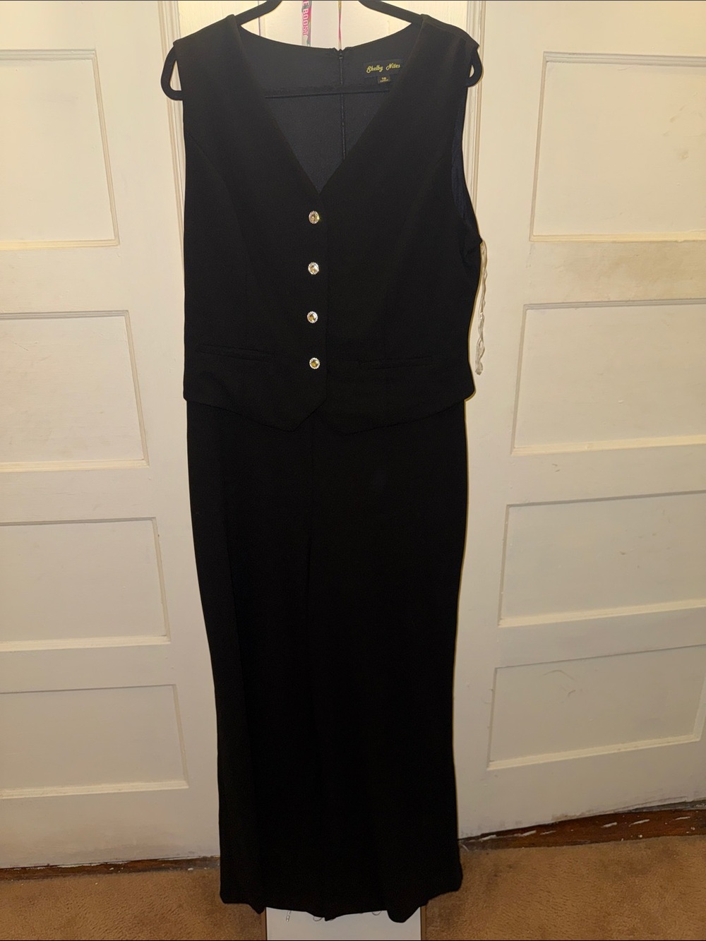 Classic Black Sleeveless Button Vest Jumpsuit
